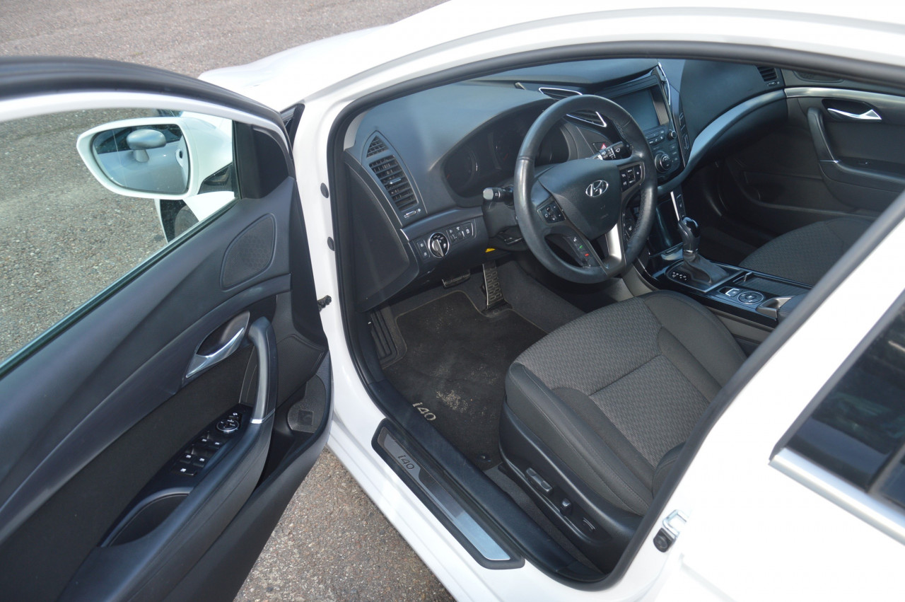 Hyundai i40