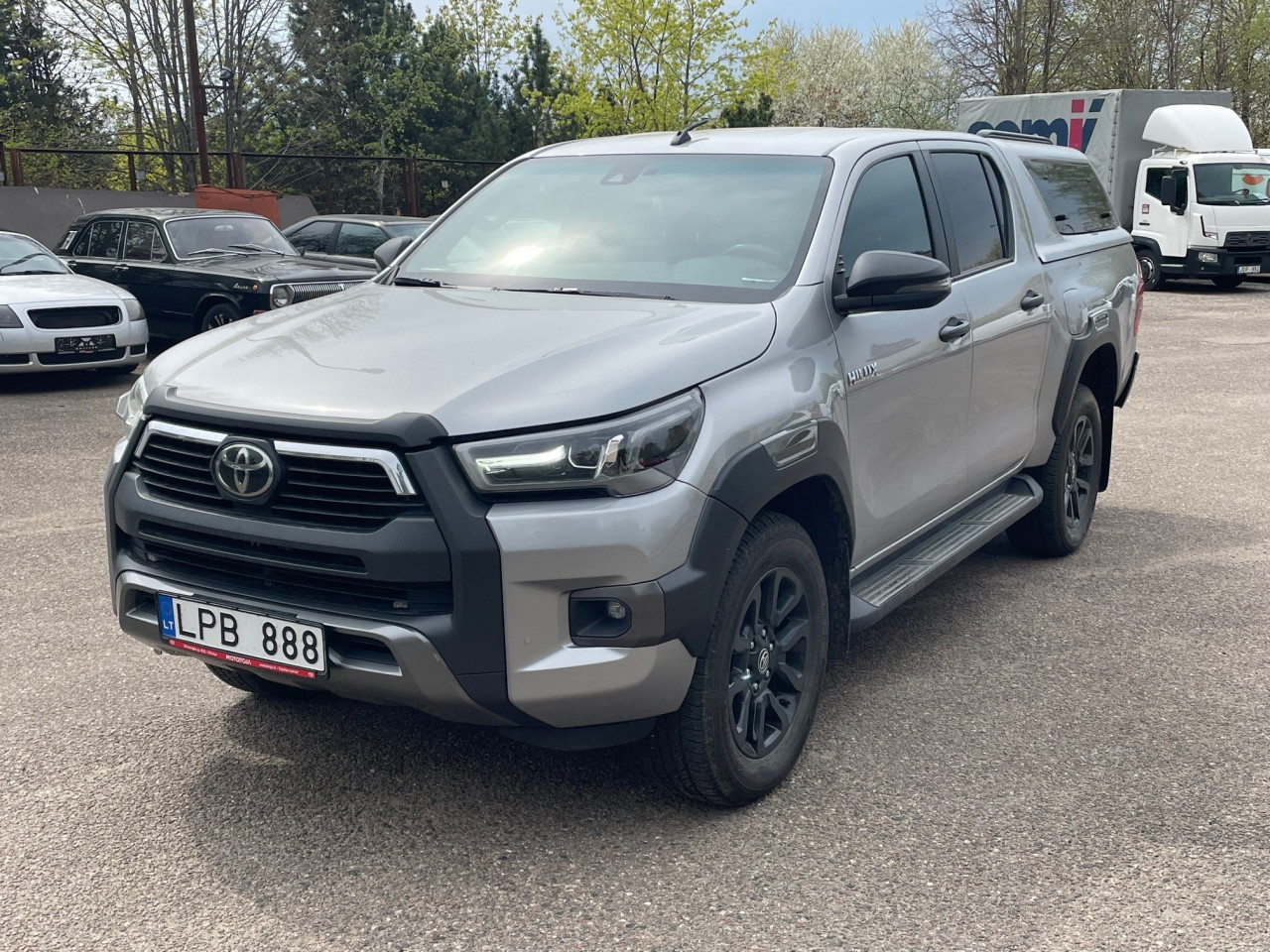 Toyota Hilux