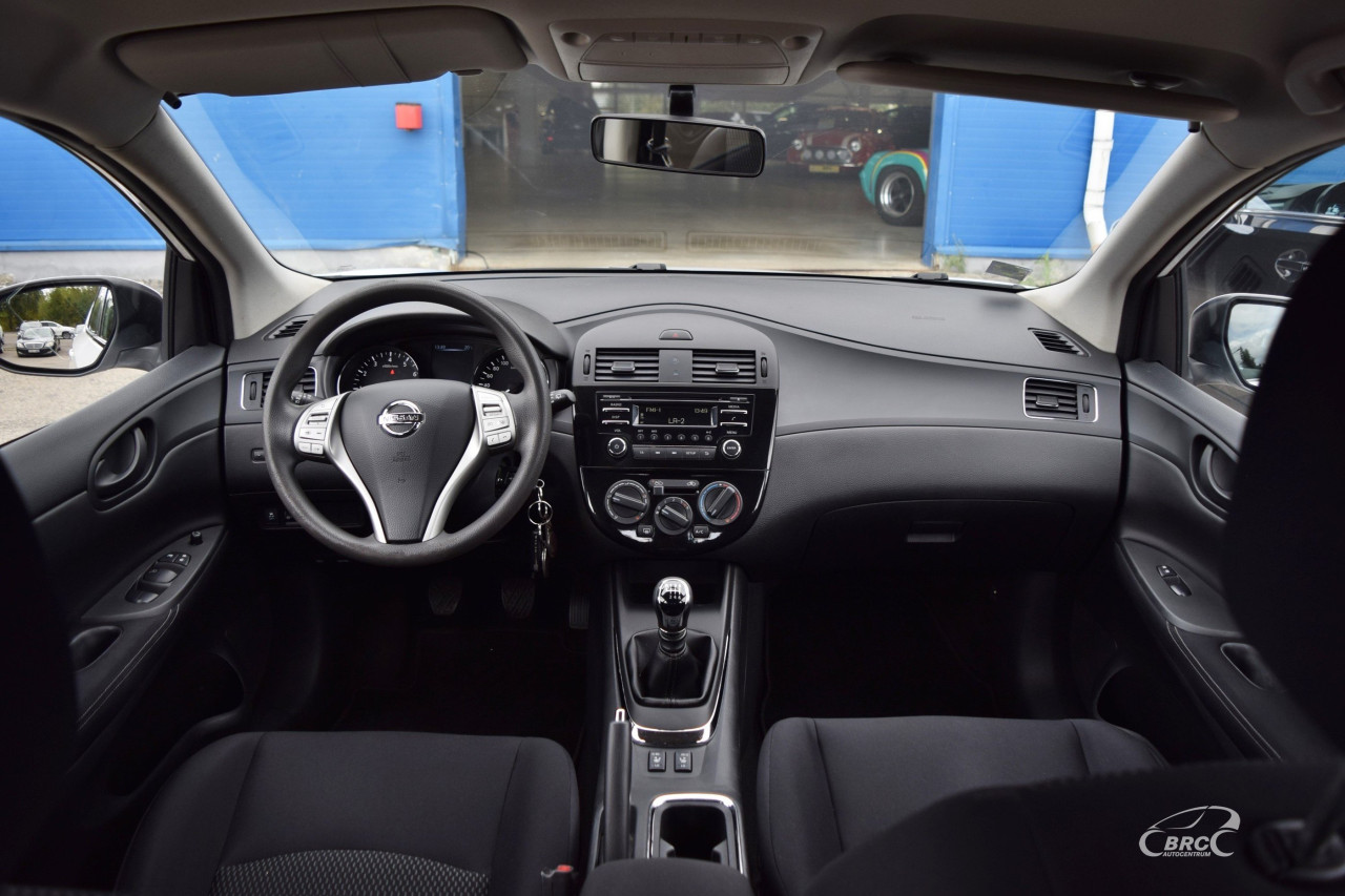 Nissan Pulsar